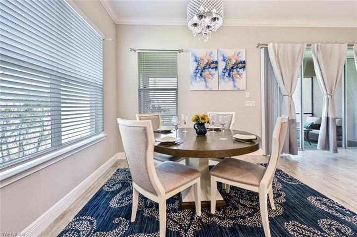 3392  PILOT  CIR, Naples, FL 34120
