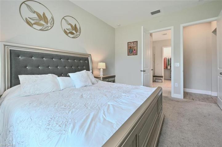 3392  PILOT  CIR, Naples, FL 34120