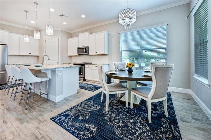 3392  PILOT  CIR, Naples, FL 34120
