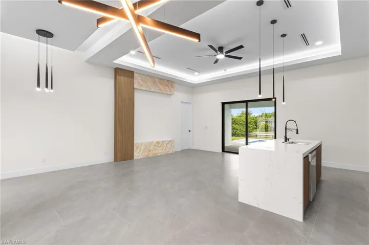 1837 Ne 2nd St, Cape Coral, Florida 33909
