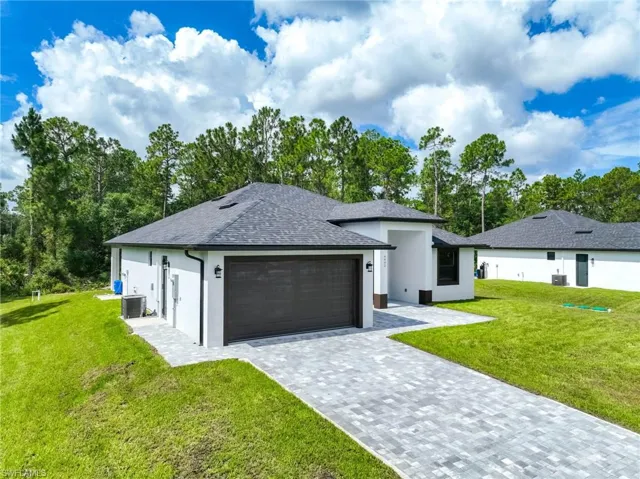 4402 E 13th St, Lehigh Acres, Florida 33972