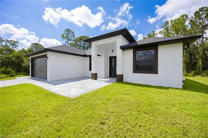 4402 E 13th St, Lehigh Acres, Florida 33972