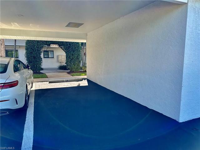 Private Carport