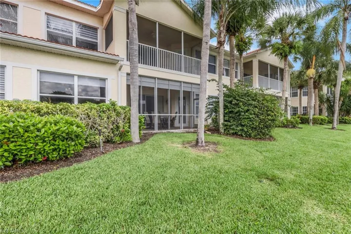 4660 Winged Foot Ct 102, Naples, Florida 34112