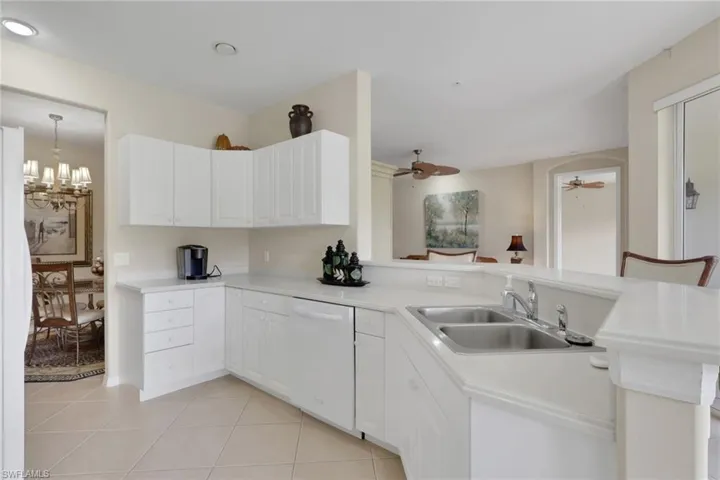 4660 Winged Foot Ct 102, Naples, Florida 34112