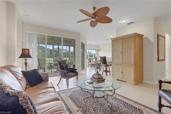 4660 Winged Foot Ct 102, Naples, Florida 34112