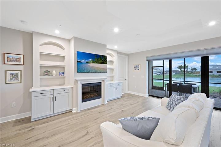 Spacious Great Room