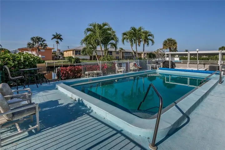 920 SE 46th  ST, Cape Coral, FL 33904