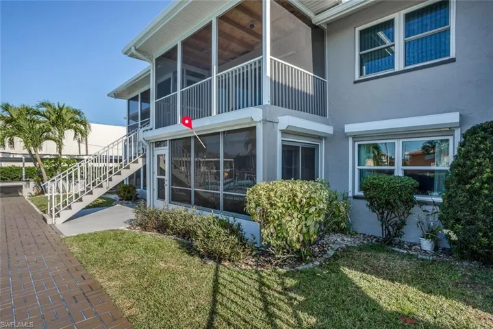 920 SE 46th  ST, Cape Coral, FL 33904