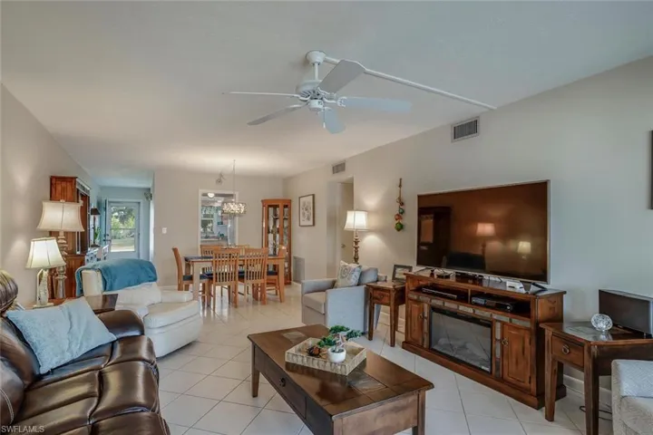 920 SE 46th  ST, Cape Coral, FL 33904