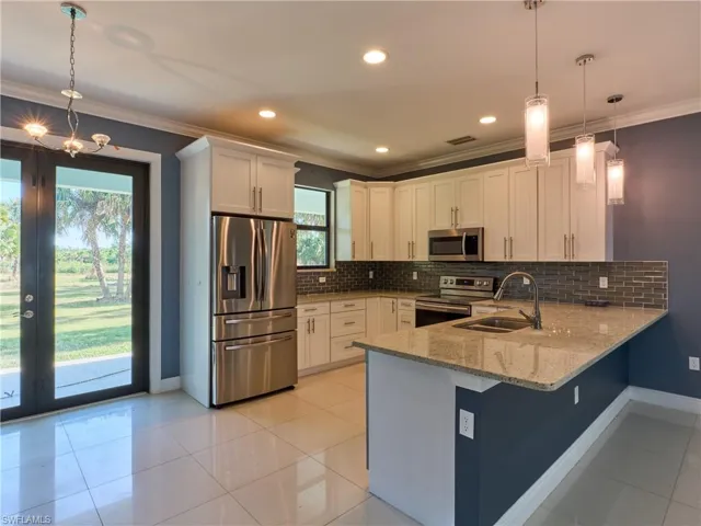 4324  22nd SE AVE, Naples, FL 34117