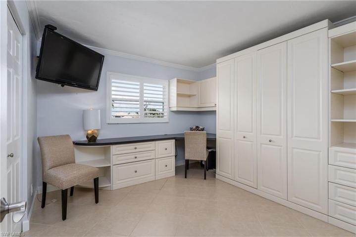 411 S Collier  BLVD, MARCO ISLAND, FL 34145