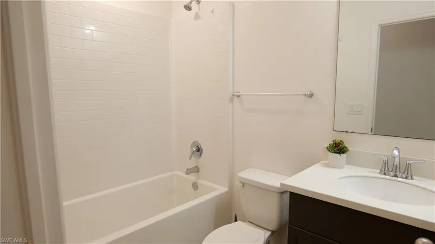 419 Palmyra Ave, Lehigh Acres, Florida 33974
