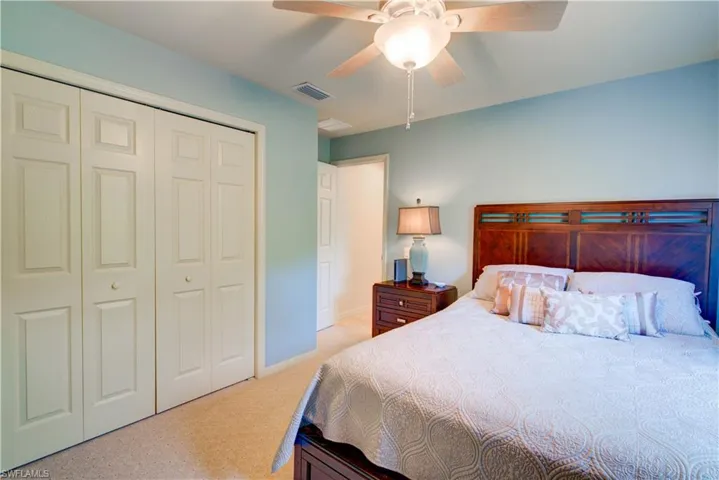 927 28th Ter, Cape Coral, Florida 33914
