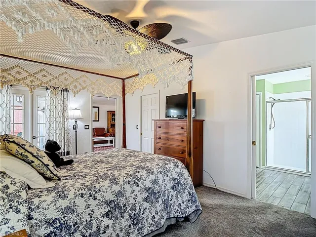 2561 Valparaiso Blvd, North Fort Myers, Florida 33917