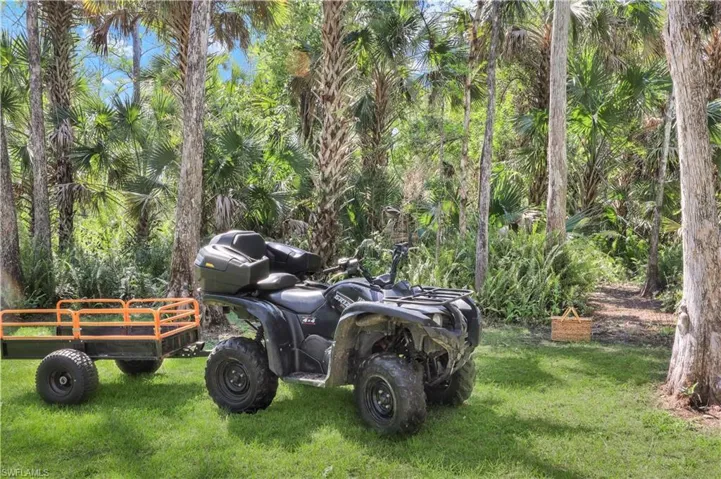 FOUR WHEELER INCLUDED TO RIDE THE AWESOME 4 WHEELER PATH!