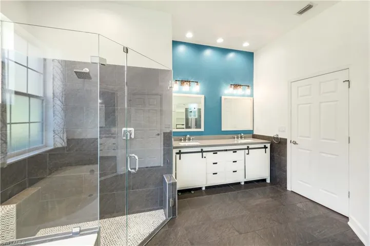 MAIN BATH HAS DUAL SINKS, WALK IN SHOWER, SOAKING TUB, WALK IN CLOSET