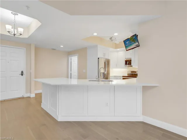1001  Arbor Lake  DR, Naples, FL 34110