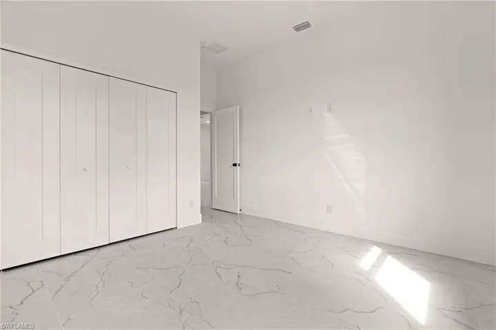 464 Redwing St, Lehigh Acres, Florida 33974