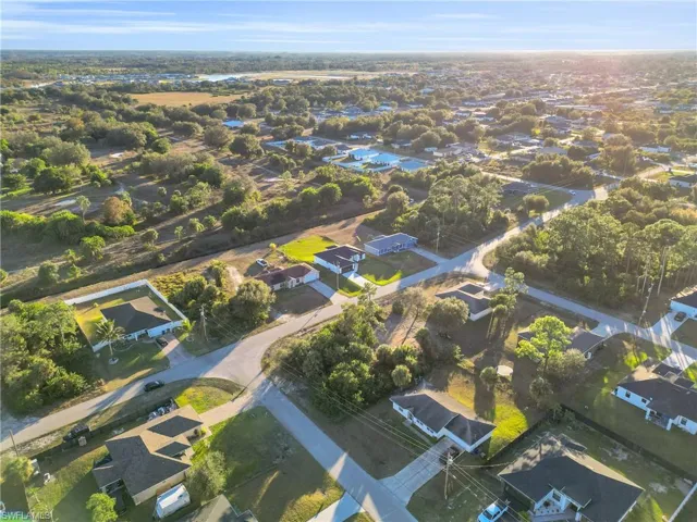 464 Redwing St, Lehigh Acres, Florida 33974