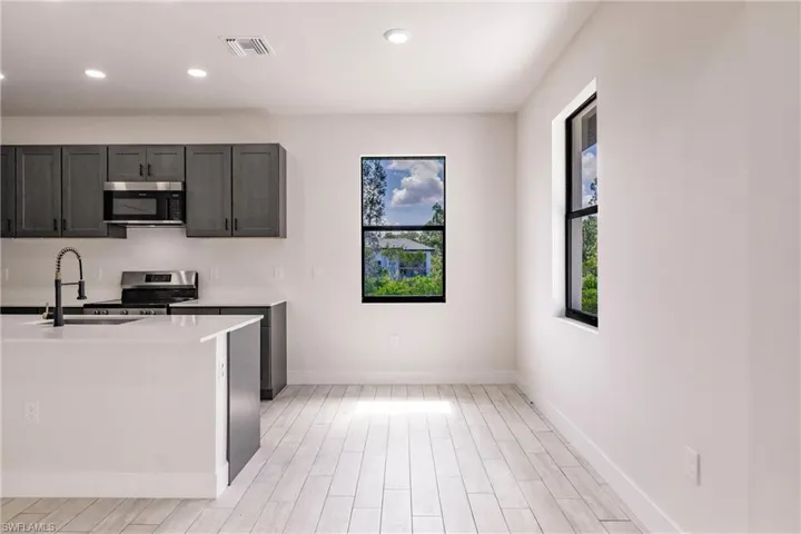3233  57th W ST, Lehigh Acres, FL 33971