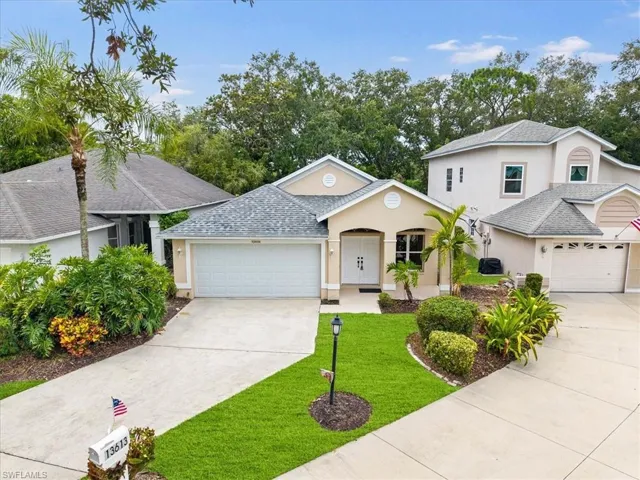 13609 Admiral Ct, Fort Myers, Florida 33912