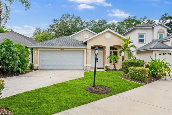 13609 Admiral Ct, Fort Myers, Florida 33912