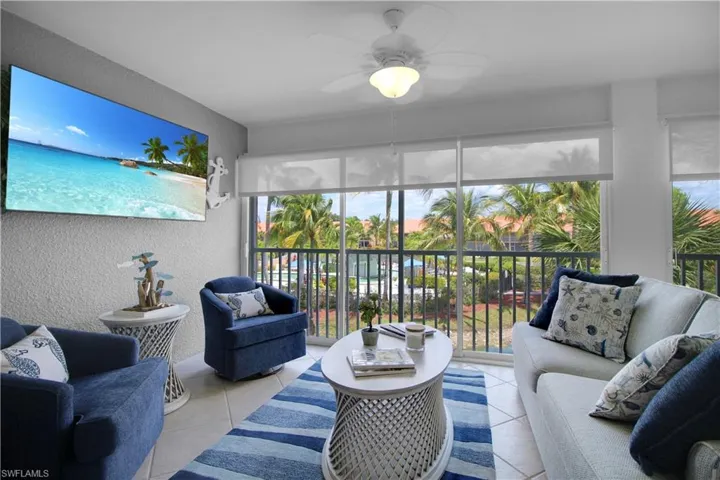 6770  Beach Resort  DR, Naples, FL 34114