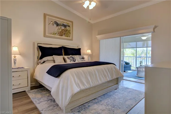 6770  Beach Resort  DR, Naples, FL 34114