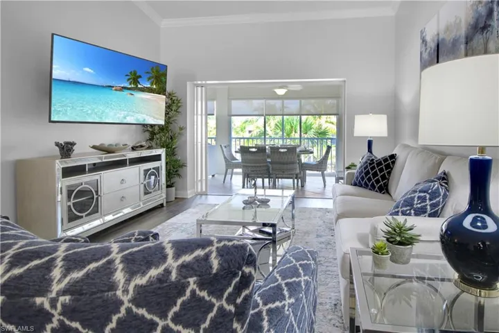 6770  Beach Resort  DR, Naples, FL 34114