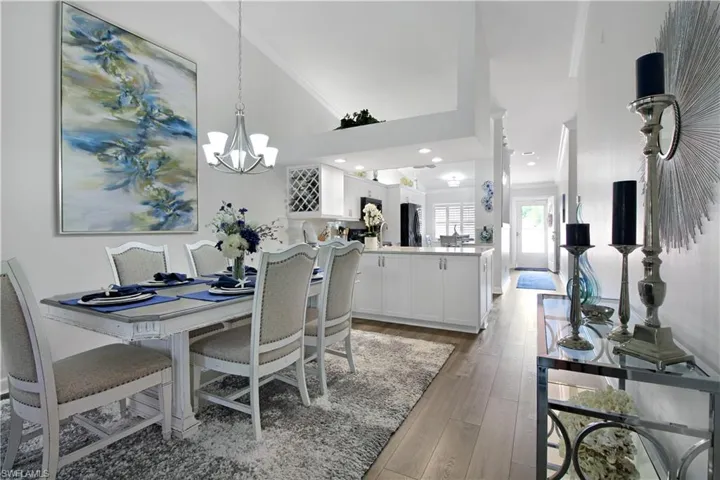 6770  Beach Resort  DR, Naples, FL 34114