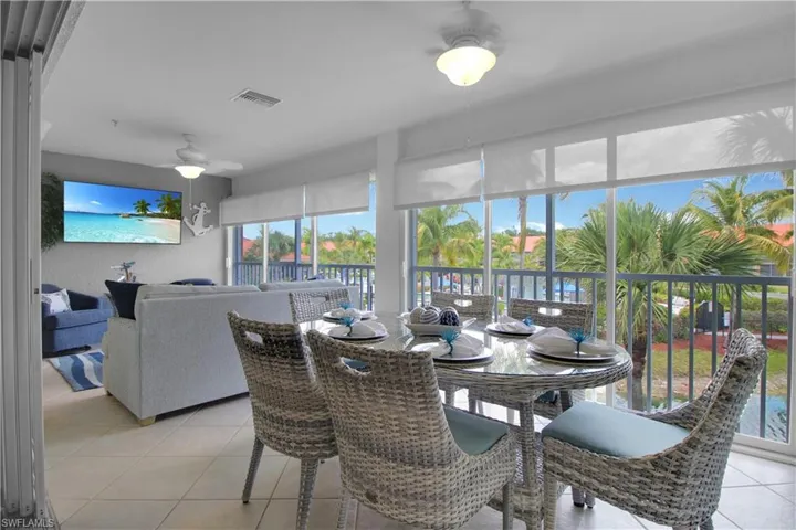 6770  Beach Resort  DR, Naples, FL 34114