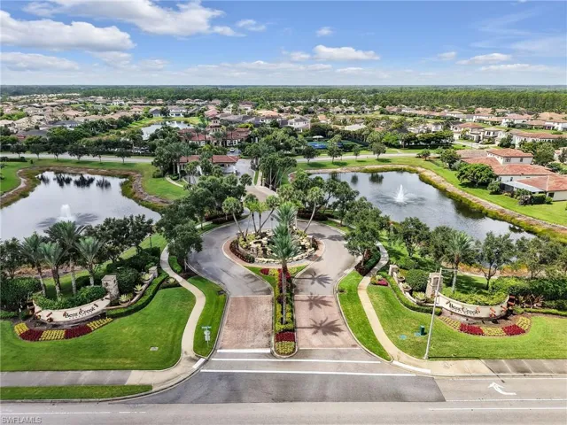 9157 Glenforest Dr, Naples, Florida 34120