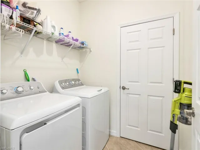 9157 Glenforest Dr, Naples, Florida 34120