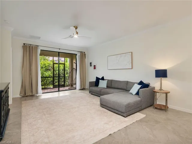 9157 Glenforest Dr, Naples, Florida 34120