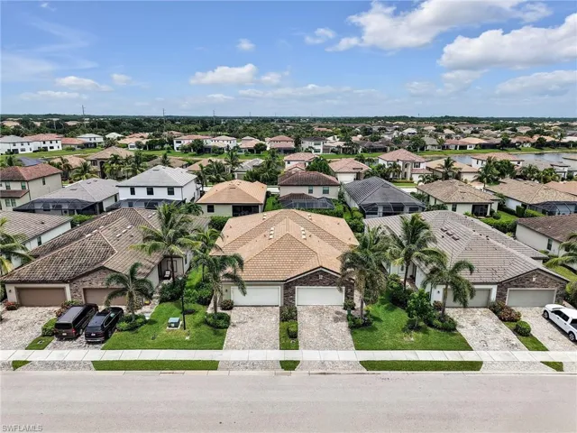 9157 Glenforest Dr, Naples, Florida 34120