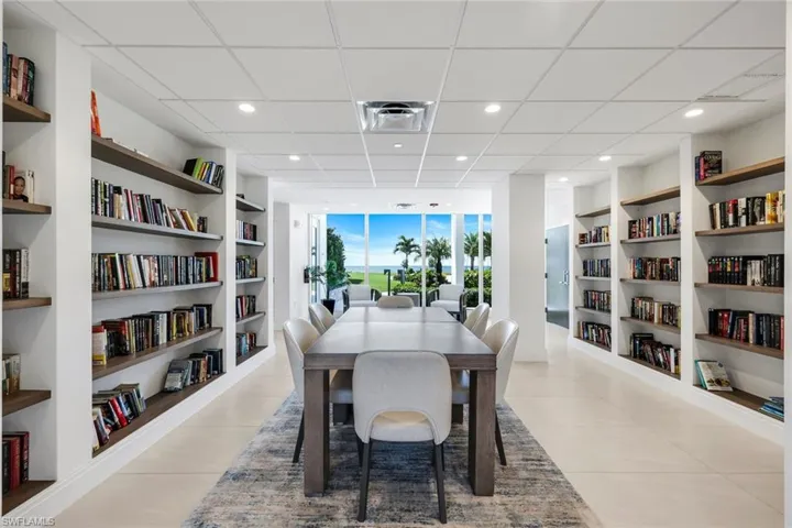 3443 Gulf Shore N Blvd N 313, Naples, Florida 34103