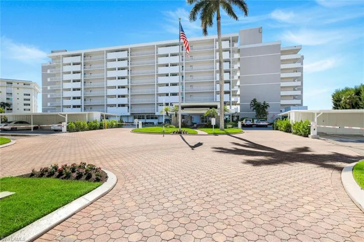 3443 Gulf Shore N Blvd N 313, Naples, Florida 34103