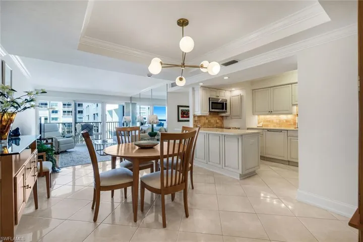 3443 Gulf Shore N Blvd N 313, Naples, Florida 34103