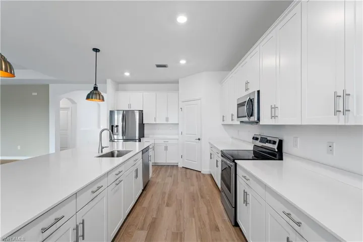 1779 Hagen Ct, Naples, Florida 34120