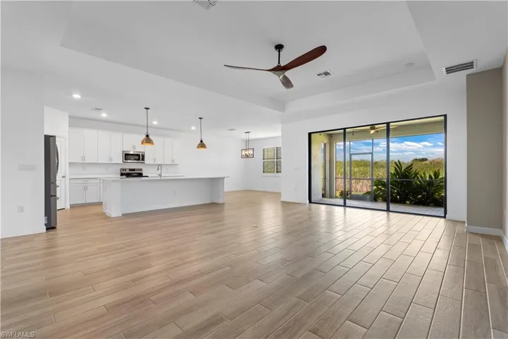 1779 Hagen Ct, Naples, Florida 34120