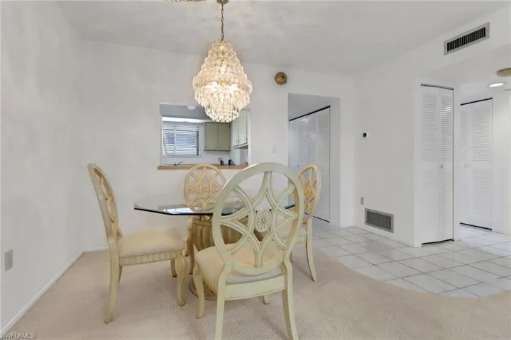 2121  Collier  AVE, Fort Myers, FL 33901