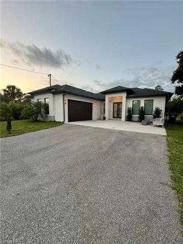 2565  60th NE AVE, Naples, FL 34120