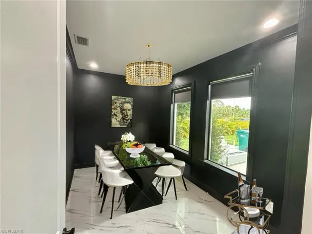 2565  60th NE AVE, Naples, FL 34120