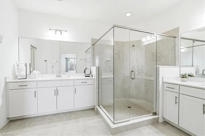 6052 Ellerston Way 1721, Ave Maria, Florida 34142