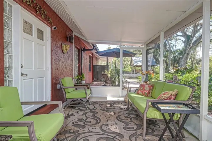 Exterior entrance to In-Law Suite with screened in porch