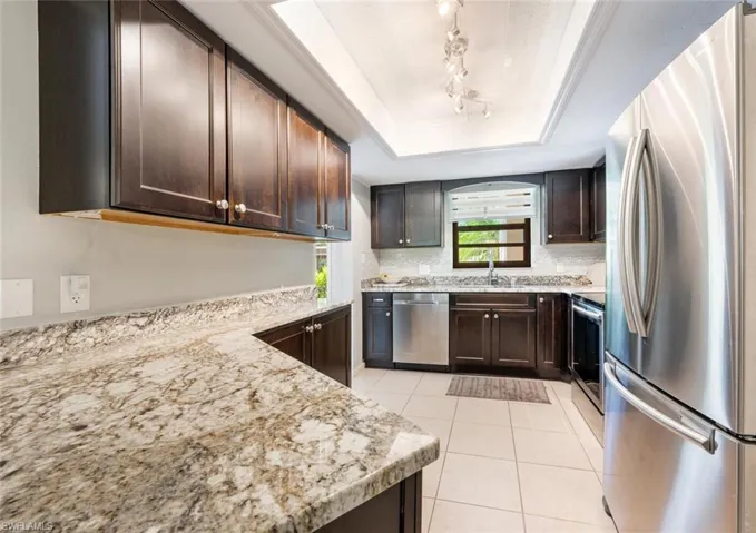 4963 Pepper Cir # 105, Naples Fl 34113
