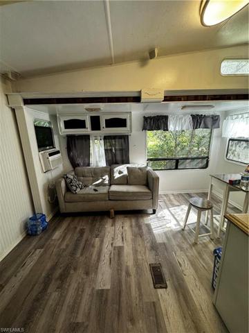 RV