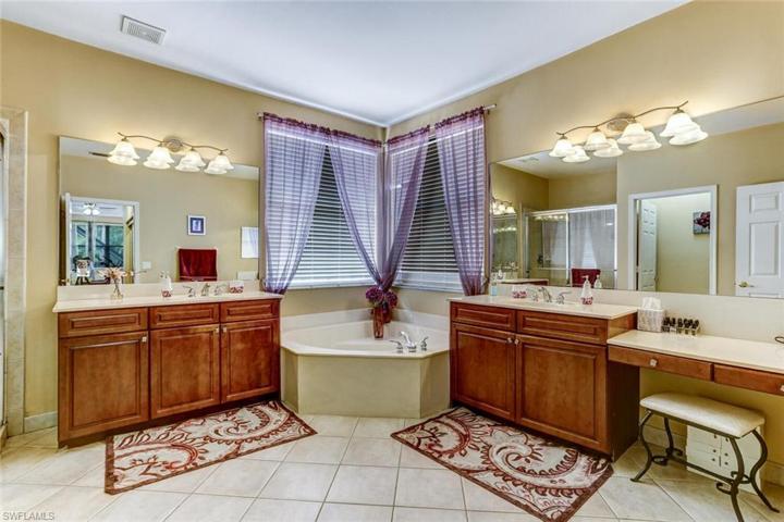 Owners Bathroom