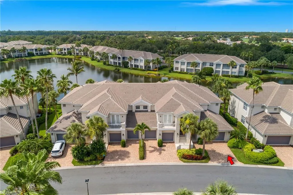 9533 Cypress Hammock CIR, Estero, FL 34135,225062417